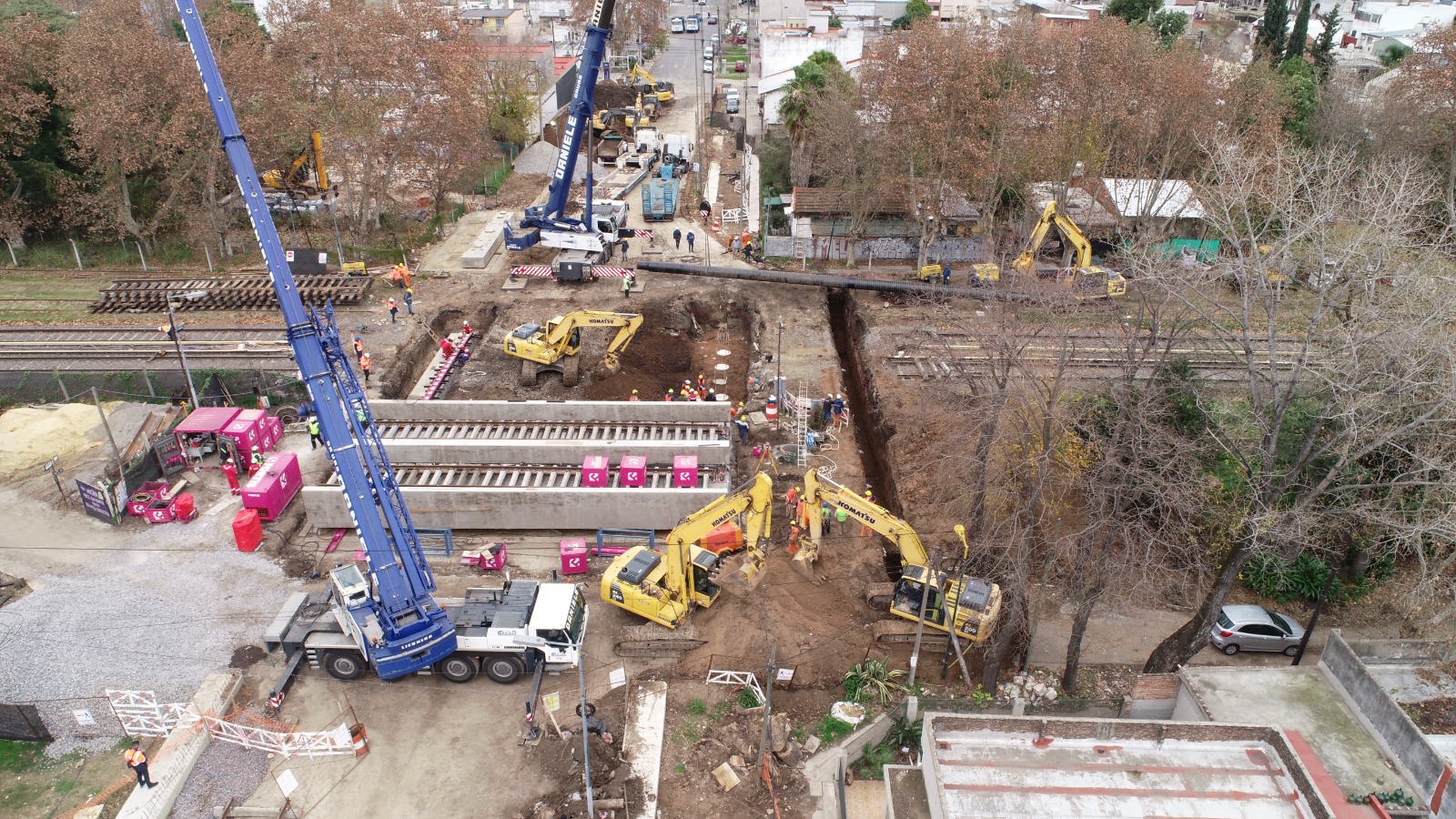 Moreira supervisó la obra del Paso Bajo Nivel de Perdriel - De norte a ...